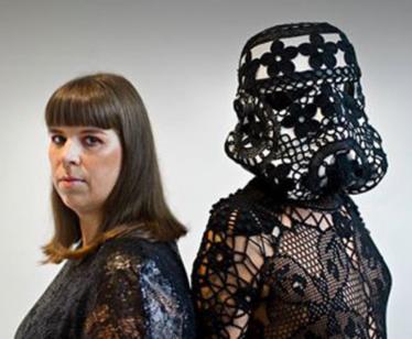 Joana Vasconcelos recria capacete Stormtrooper